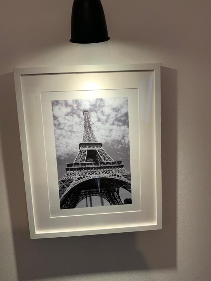 Quartier Bas Montreuil A 3Minutes Du Metro Apartment Exterior photo